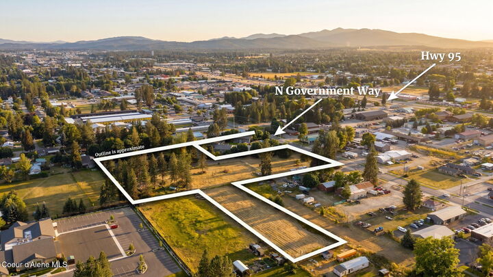 Property Photo: 10064 N Government Way ID 83835
