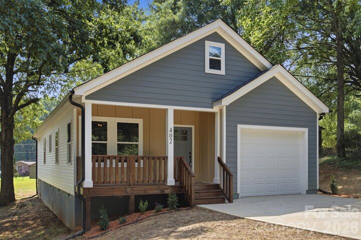 Property Photo:  402 Brookwood Avenue  NC 28021 