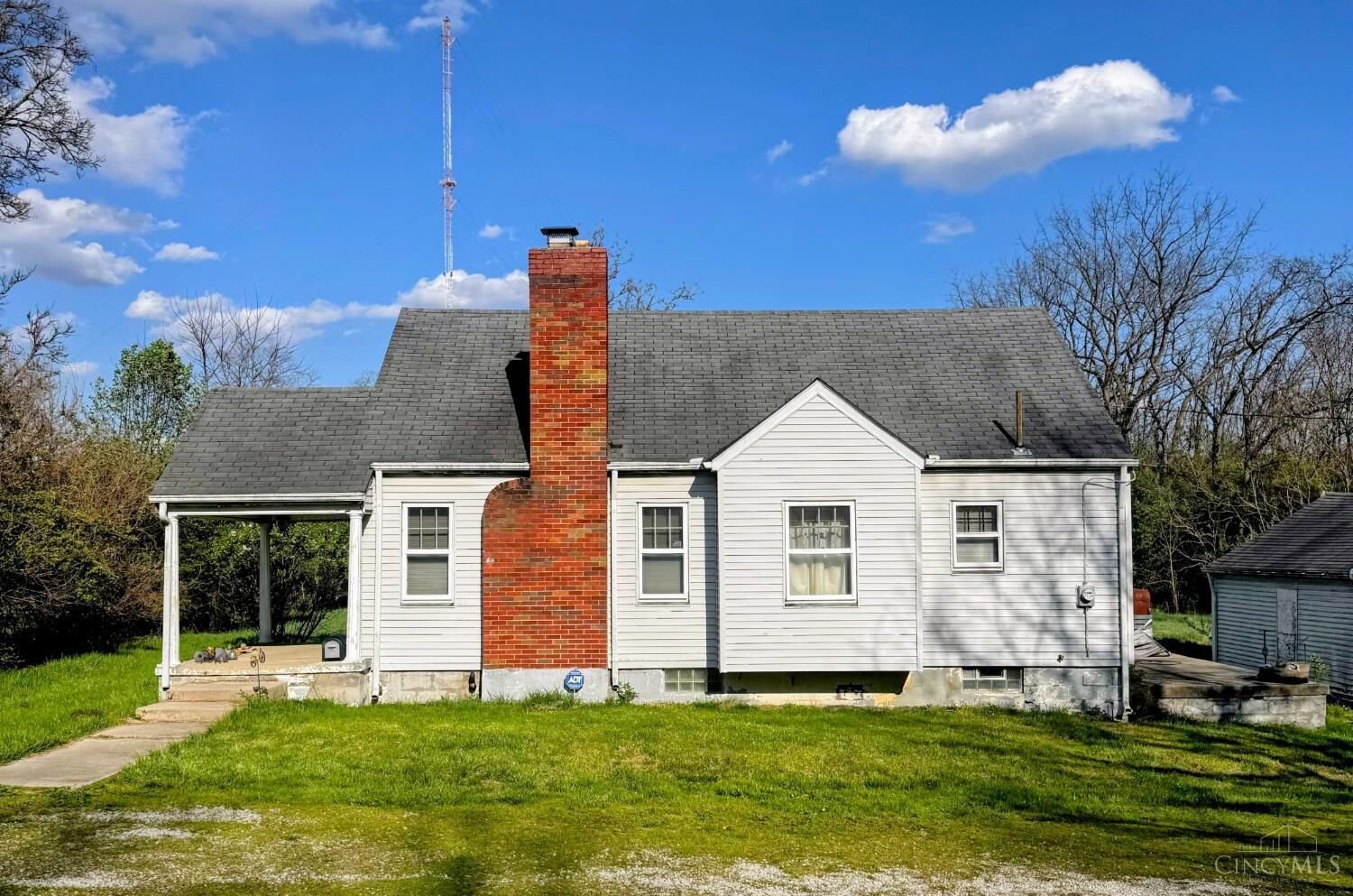 Property Photo:  2356 Soldiers Home West Carrollton Road  OH 45417 