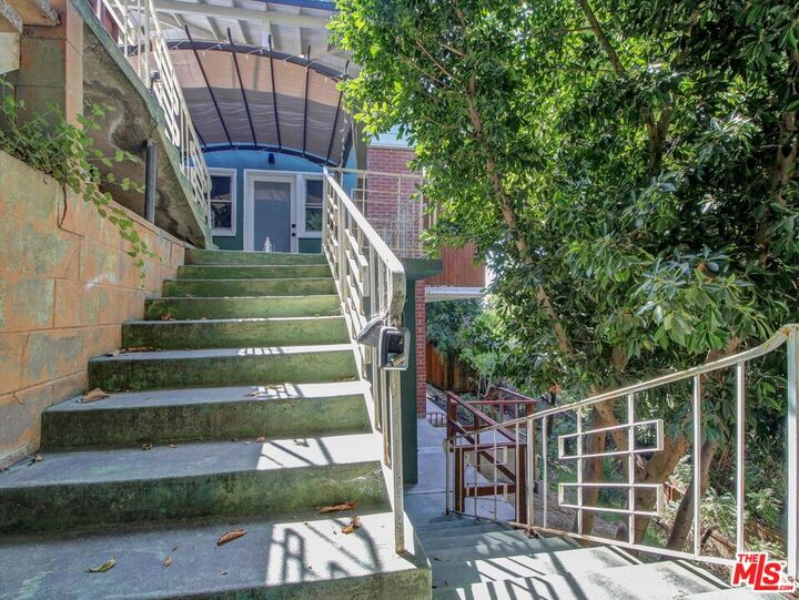 Property Photo: 6921 Paseo Del Serra, Unit 1/2 CA 90068