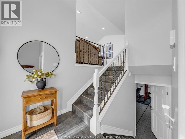 Property Photo:  3040 Troup Crescent #Upper  ON N8R 0A5 