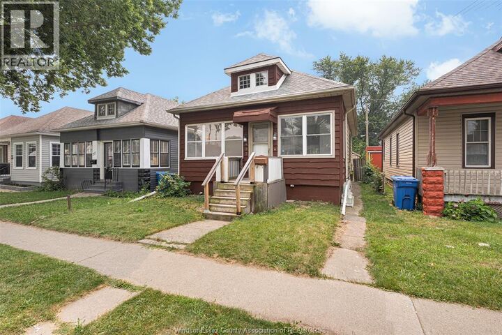 Property Photo:  497 McKay Avenue  ON N9B 1Z7 