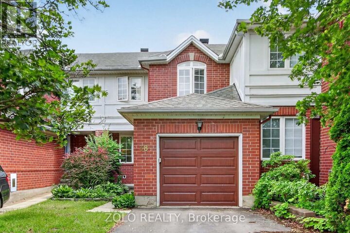 Property Photo: 38 Central Park Drive ON K2C 4A3