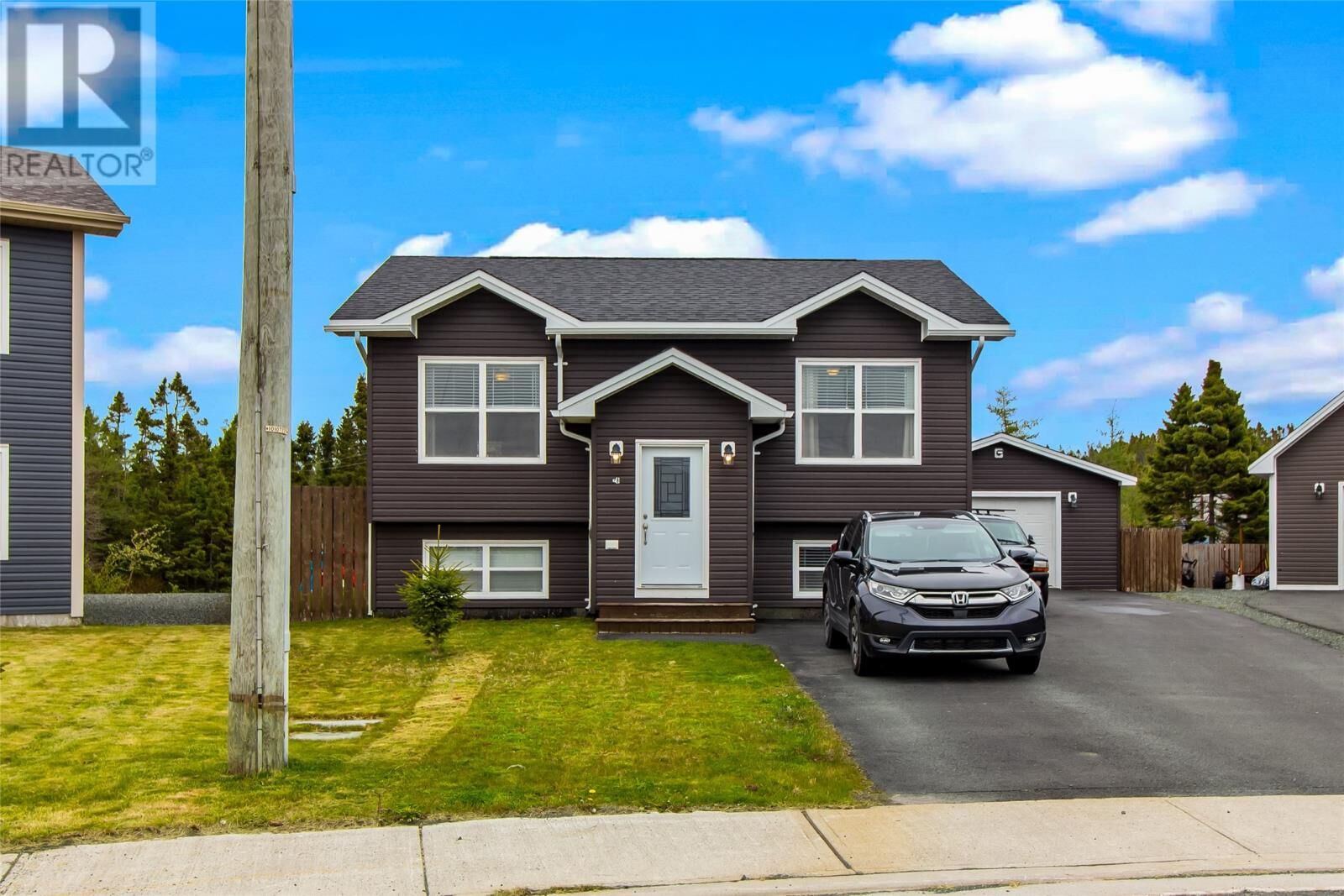Property Photo:  28 Valley Brook Place  NL A1X 0K4 