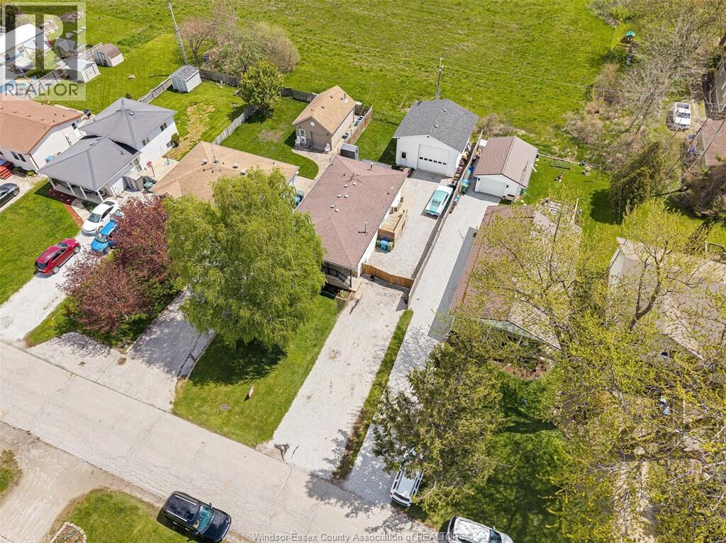 Property Photo:  114 Gloucester Drive  ON N0R 1G0 