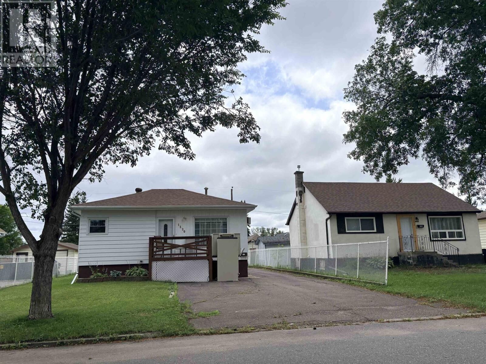 Property Photo:  1320 Wallbridge Ave  ON P7E 3K8 