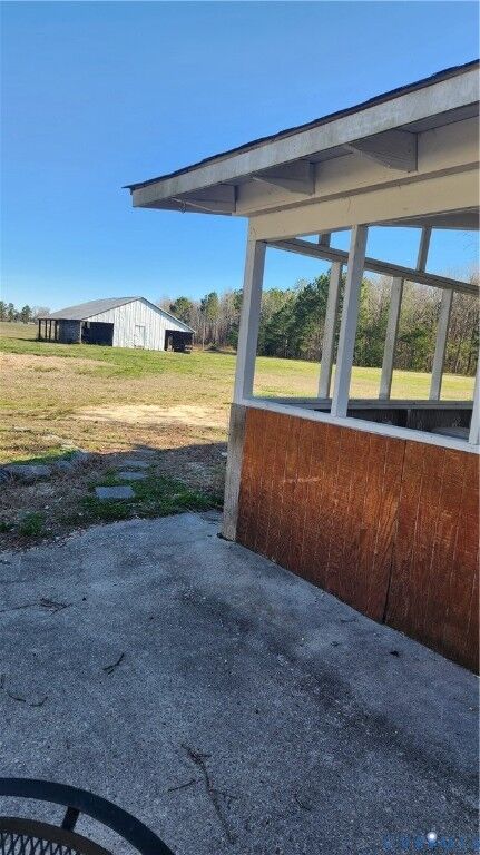 Property Photo:  24816 Sawmill Road  VA 23830 