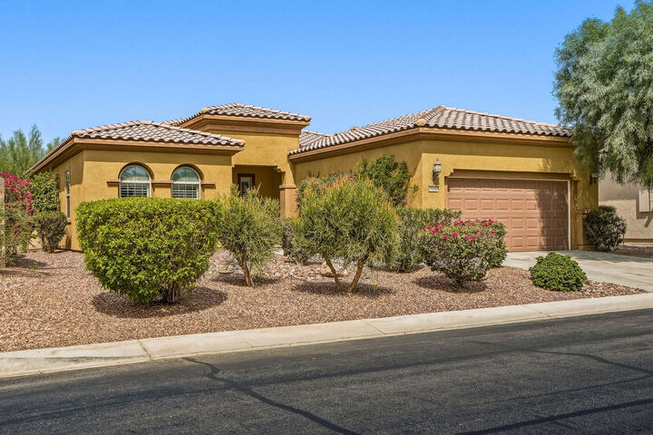 Property Photo: 39197 Camino Piscina CA 92203