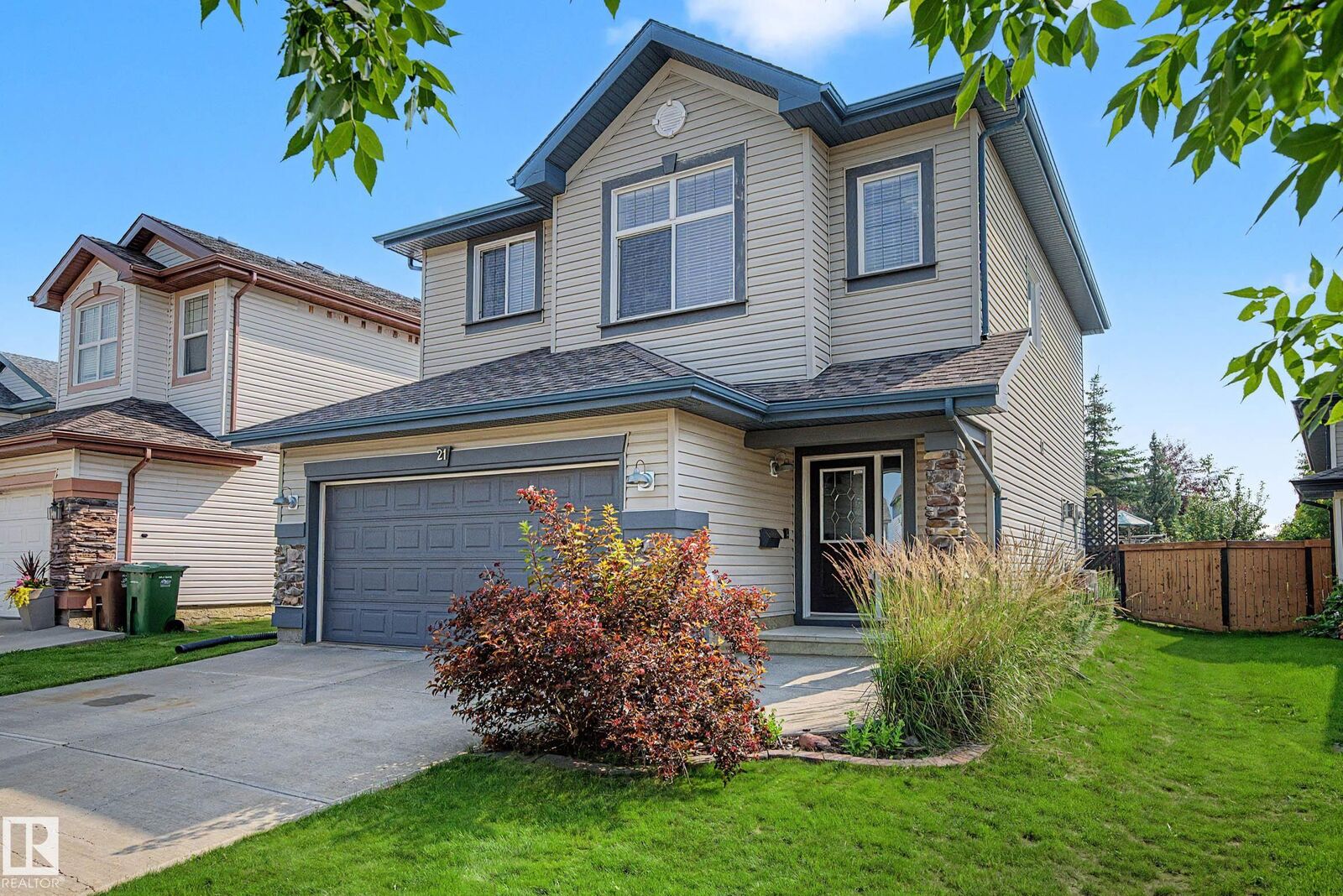 Property Photo:  21 Nash Close  AB T8N 7E9 
