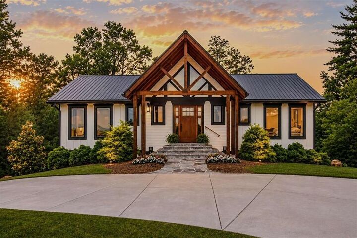 Property Photo:  1046 Crossroads Church Road  GA 30540 
