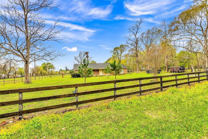 Property Photo: 481 County Road 2084 TX 77575