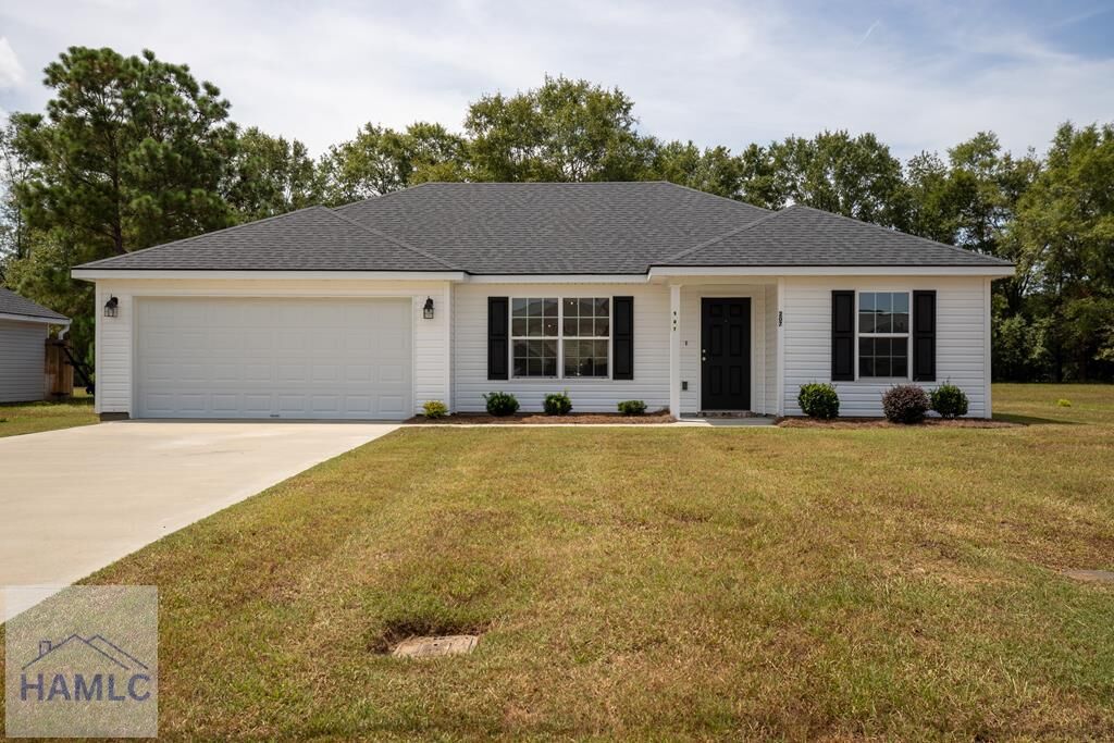 Property Photo: 207 Bull Street GA 30427