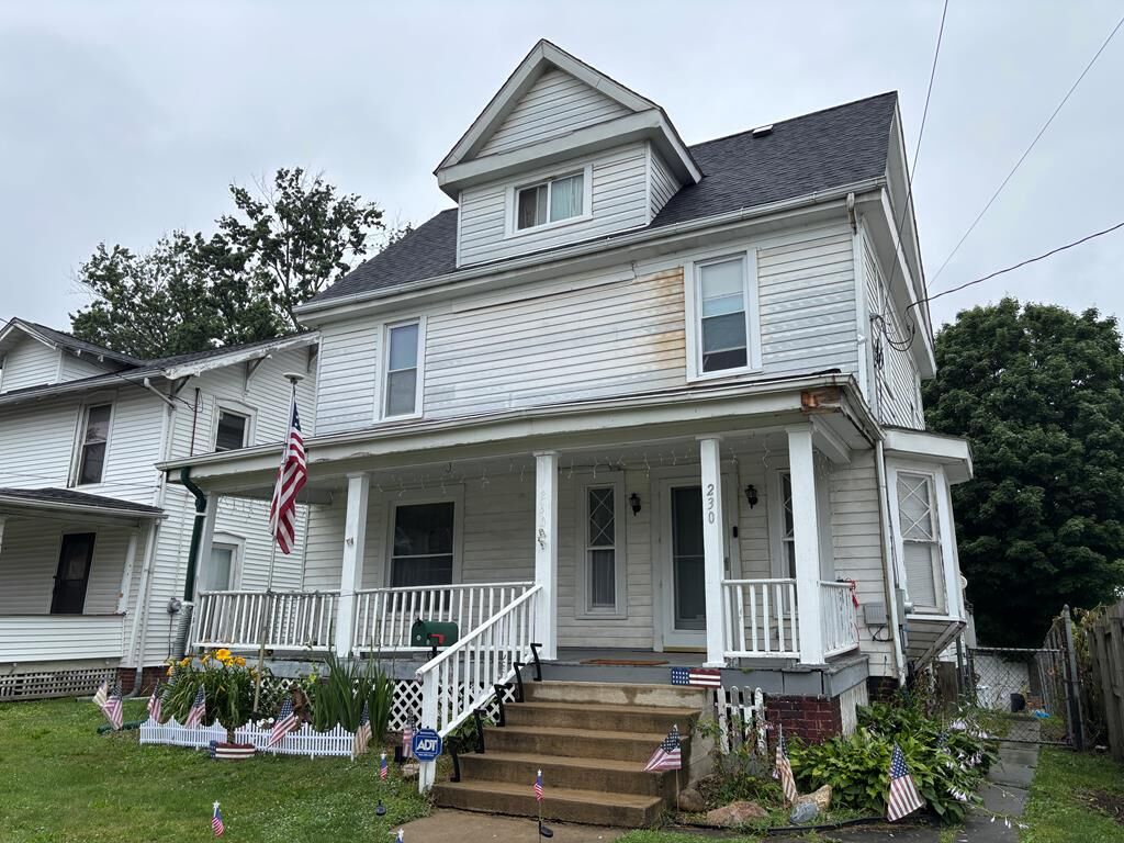 Property Photo:  230 Pleasant St  OH 44805 