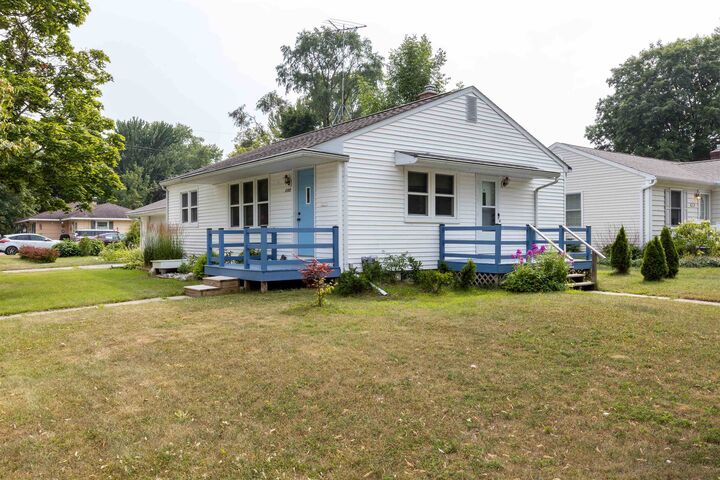 Property Photo:  3109 Boston  MI 48642 