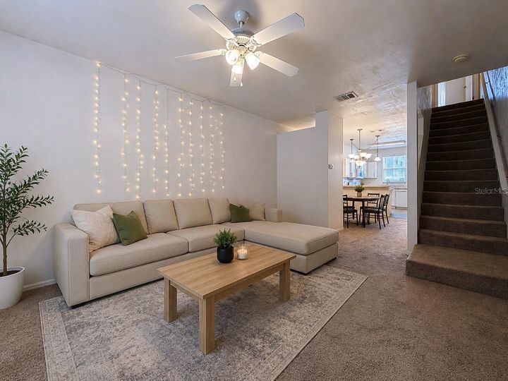 Property Photo:  3920 SW 20th Avenue 1306  FL 32607 