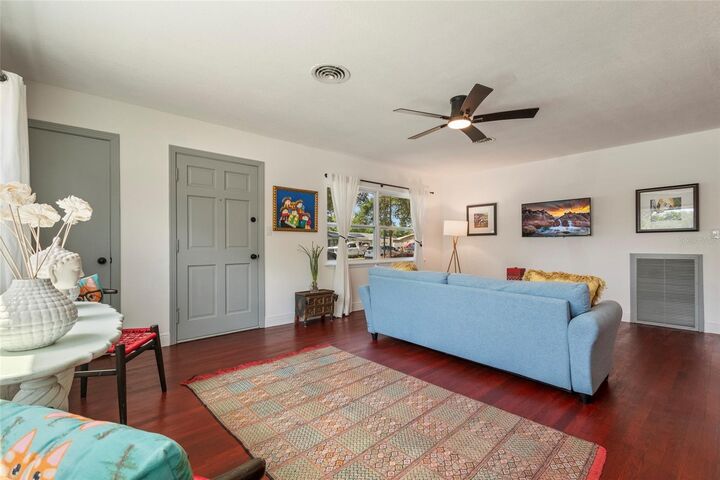 Property Photo: 2237 Washington Road FL 32757