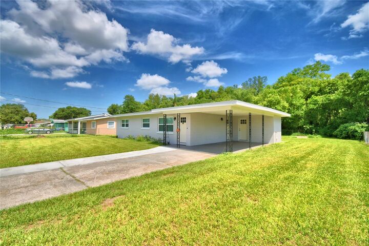 Property Photo: 109 2nd Jpv Street FL 33880