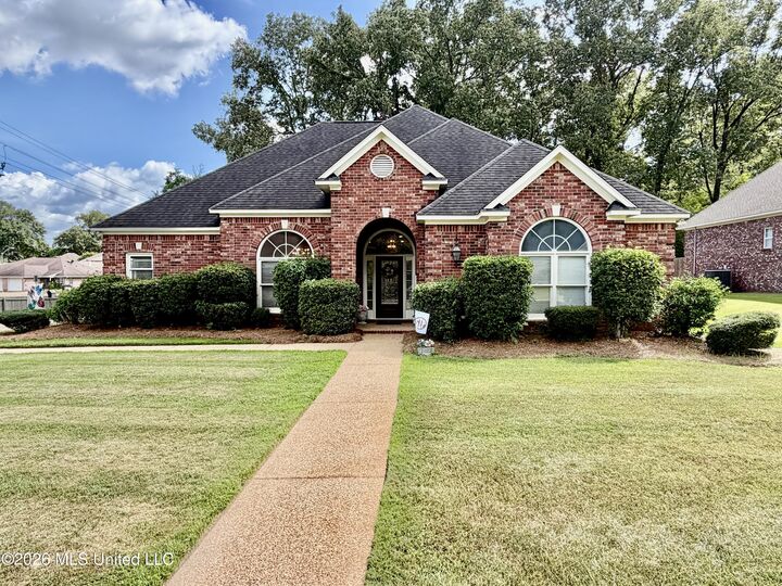 Property Photo:  100 Trace Ridge Drive  MS 39056 