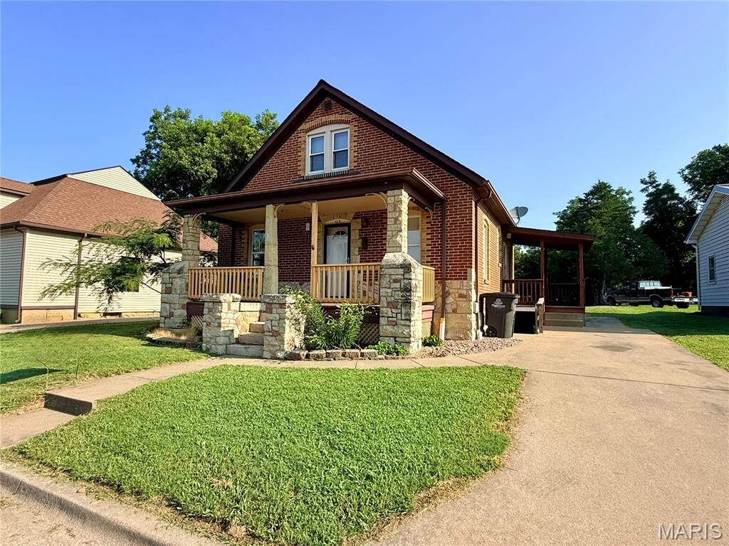 Property Photo:  513 S Shelby Street  MO 63775 