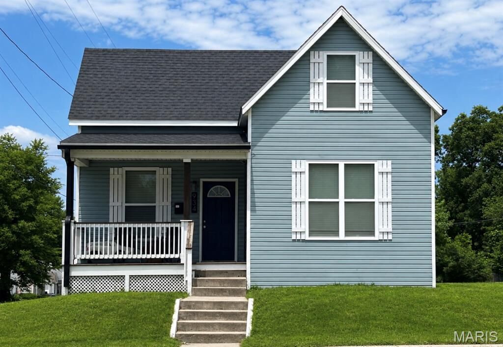 Property Photo: 934 William Street MO 63703