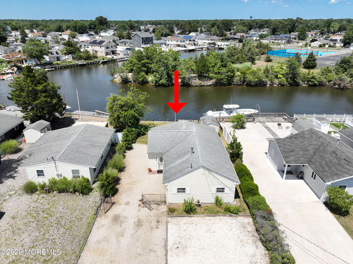 Property Photo:  28 Lake Saint Clair Drive  NJ 08087 