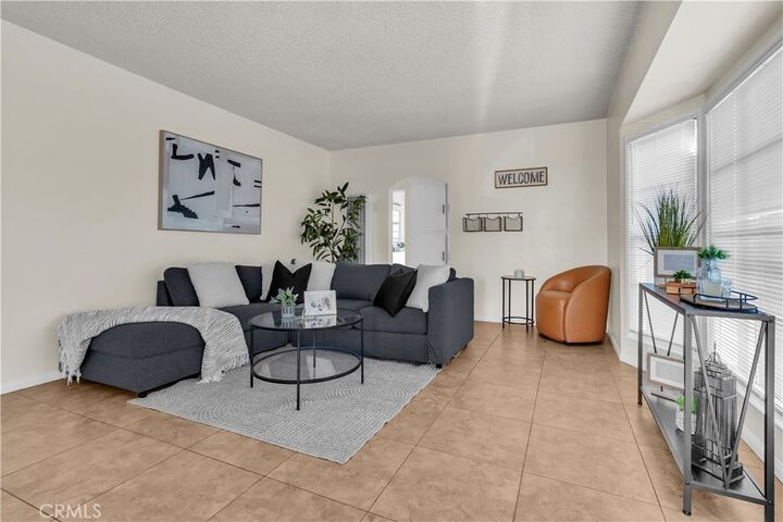 Property Photo:  2714 W Tichenor  CA 90220 