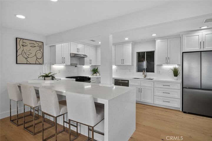 Property Photo:  233 Santa Ana  CA 92663 