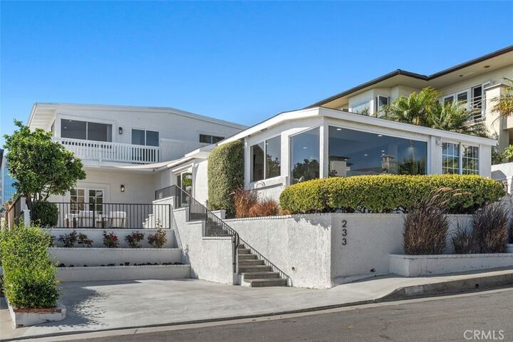 Property Photo: 233 Santa Ana CA 92663