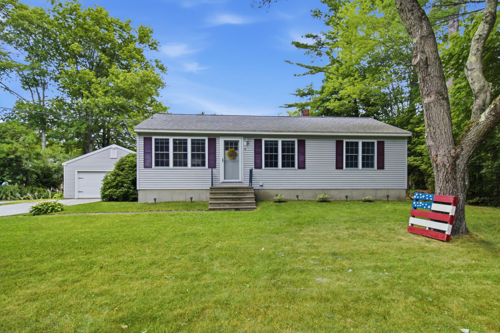 Property Photo:  4 Lola Street  ME 04086 