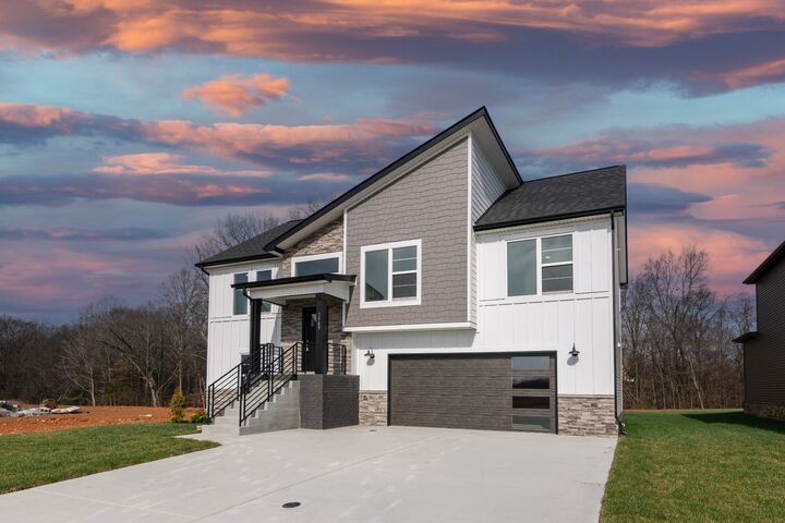 Property Photo:  9 Miller Farm  TN 37043 