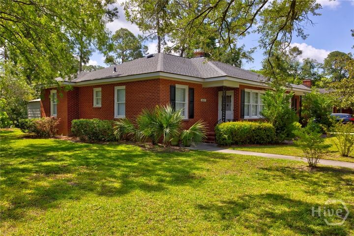 Property Photo:  4602 Sussex Place  GA 31405 