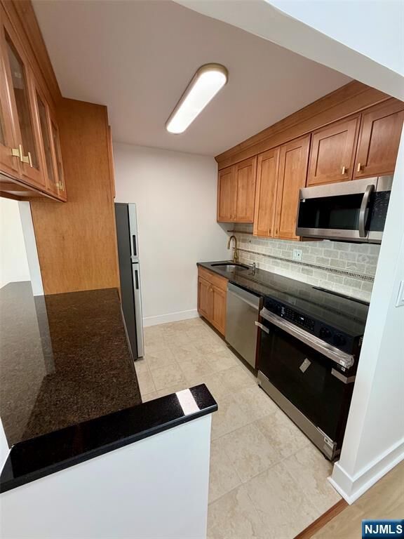 Property Photo: 770 Anderson Avenue 14C NJ 07010
