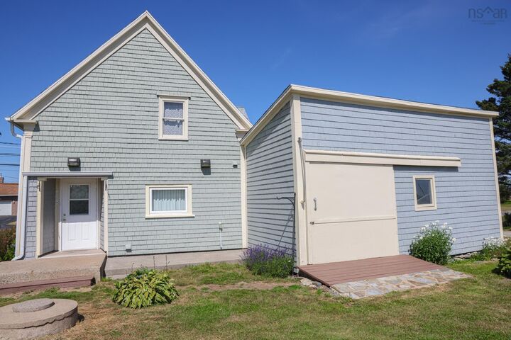 Property Photo: 1286 1 Highway NS B0W 1M0