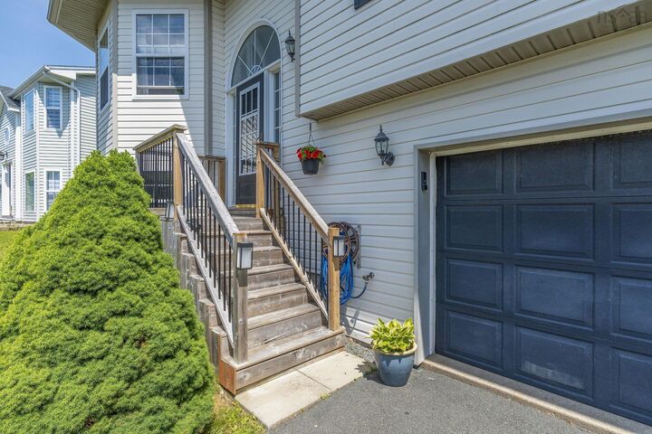 Property Photo:  16 Quindora Crescent  NS B2W 6G3 