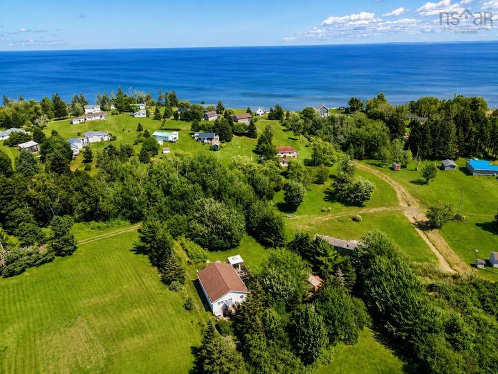 Property Photo:  36 Brownell Lane  NS B0L 1E0 