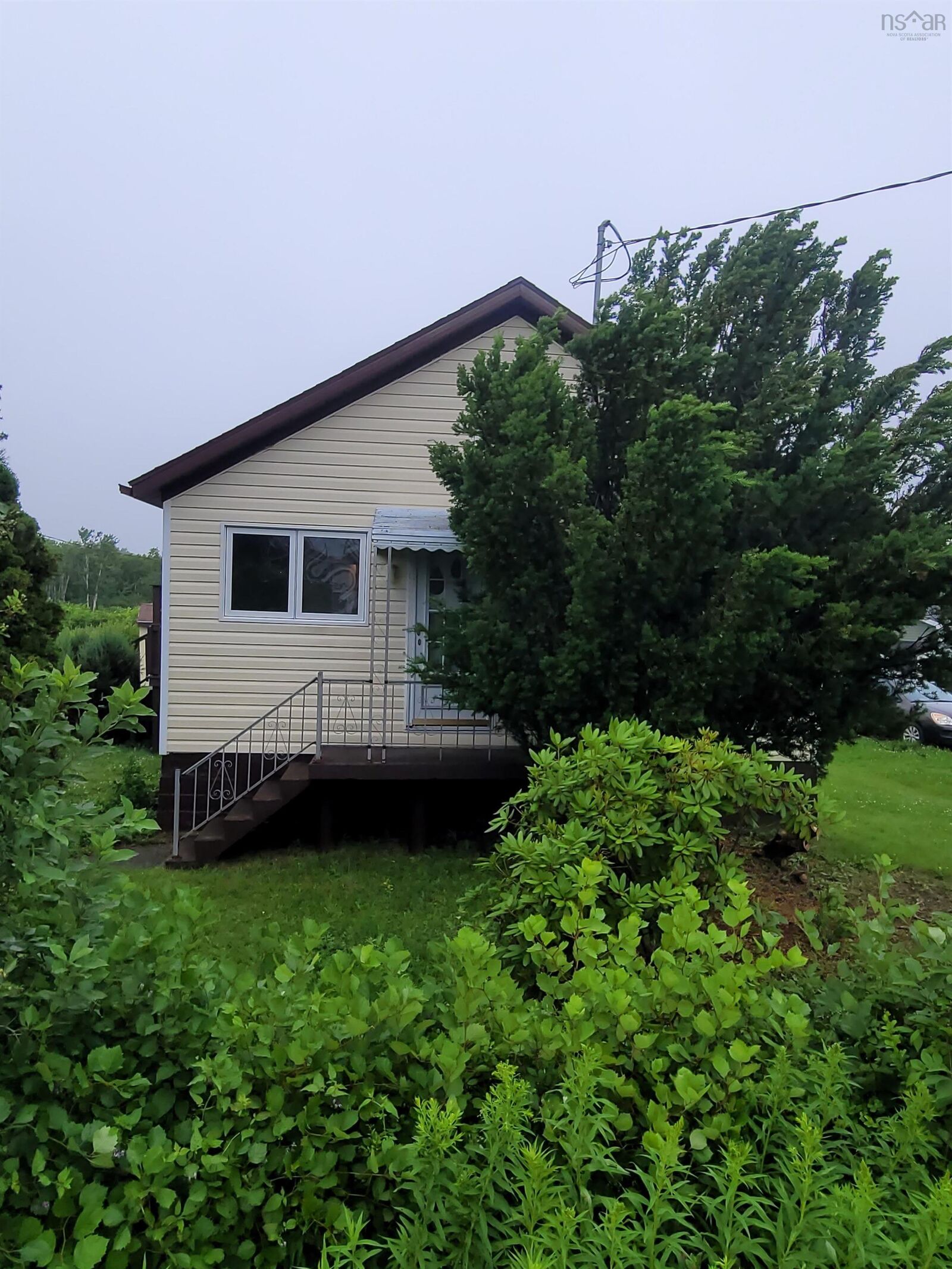 Property Photo:  2 Low Street  NS B1A 6K5 