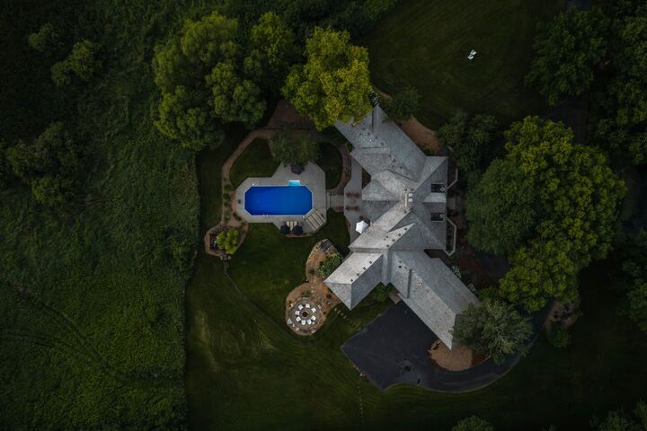 Property Photo: 525 Navajo Road W MN 55340
