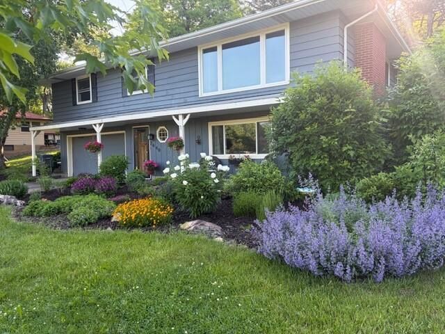 Property Photo: 2640 Noble Avenue N MN 55422