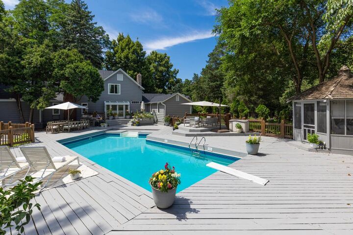 Property Photo:  3865 Hillcrest Road  MN 55391 