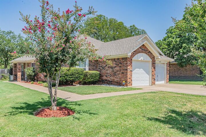 Property Photo: 9269 Meandering Drive TX 76182