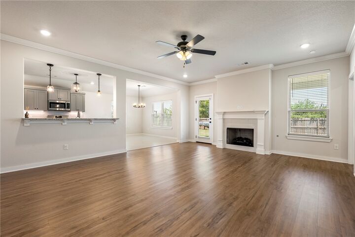 Property Photo: 712 Diamond Avenue AR 72745