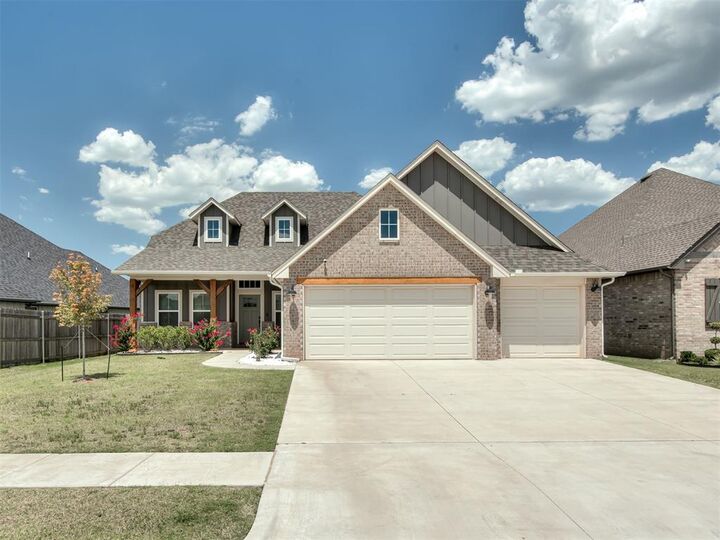 Property Photo: 6009 Allen Scott Lane OK 73034