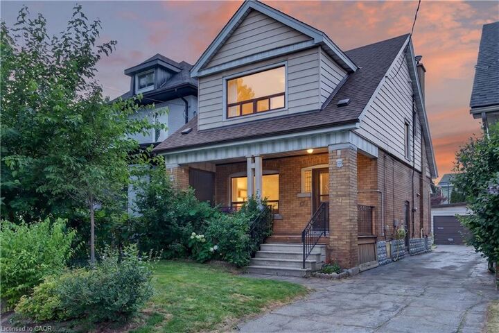 Property Photo: 172 Kensington Avenue S ON L8M 3H5