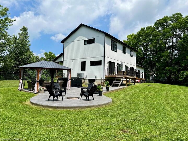 Property Photo: 46 Angling Road ON N0E 1Y0
