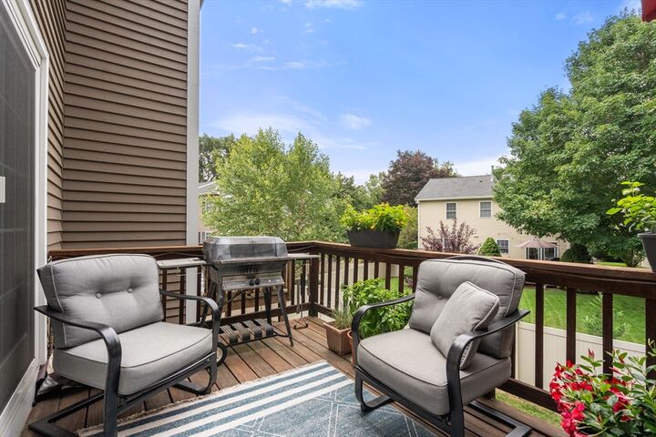 Property Photo: 600 Trapelo Rd 8 MA 02452