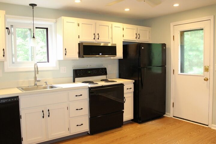 Property Photo: 590 Dedham St 590 MA 02093