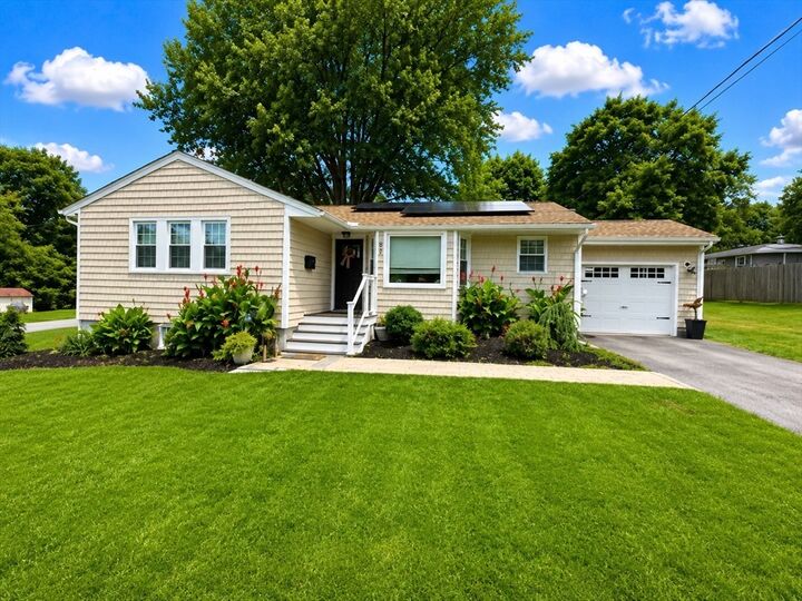 Property Photo:  82 Kearns Ave  RI 02878 