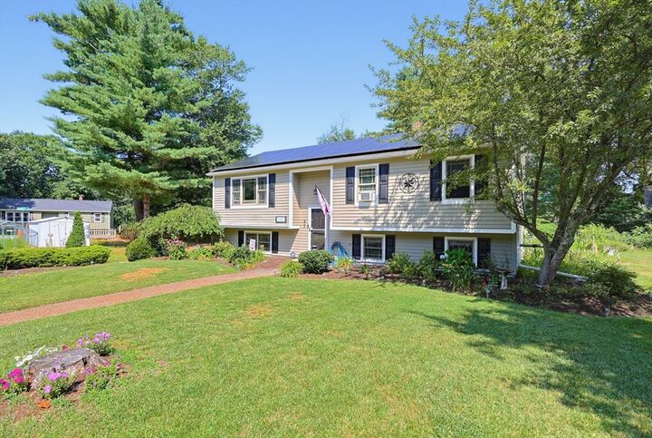 Property Photo:  155 Dunnbrook Rd  MA 01515 
