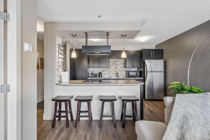 Property Photo:  505 19 Avenue SW 206  AB T2S 0E4 
