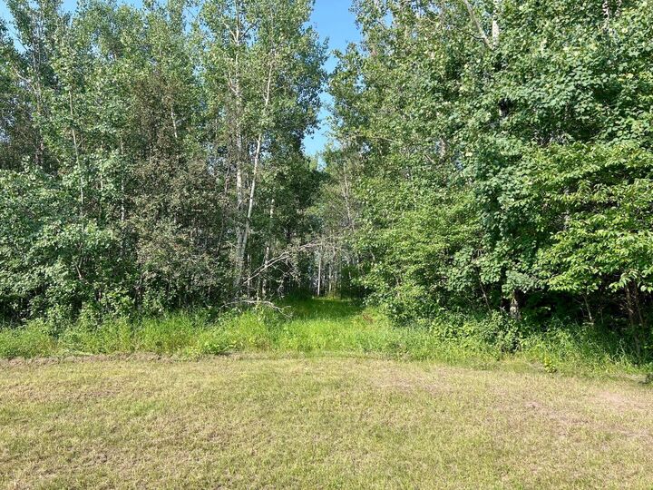 Property Photo:  67325 Churchill Park Rd 222  AB T0A 2C1 